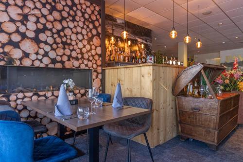 Fletcher Hotel - Restaurant de Zeegser Duinen - image 12
