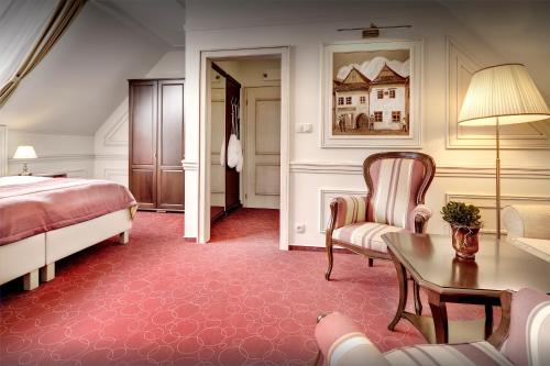 1 queen bed