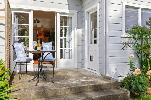 Peaceful Country Retreat in Moutoa
