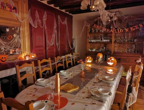 Facilities, Domaine de Tardais, ideal famille avec piscine et nombreux loisirs in Senonches