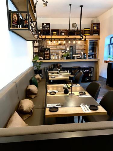 ห้องอาหาร, Bischoffs Hotel in บาด อัวราค