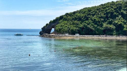 Coral Edge @ Boracay Newcoast