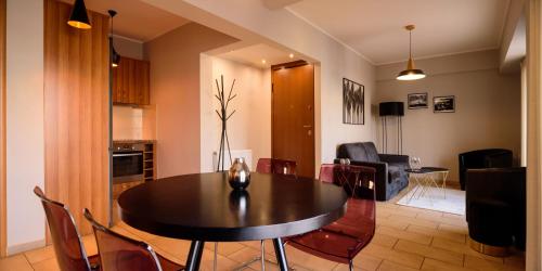 ERMOU STREET APARTMENTs 3