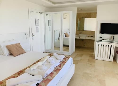 Deluxe Double Room with Sea View