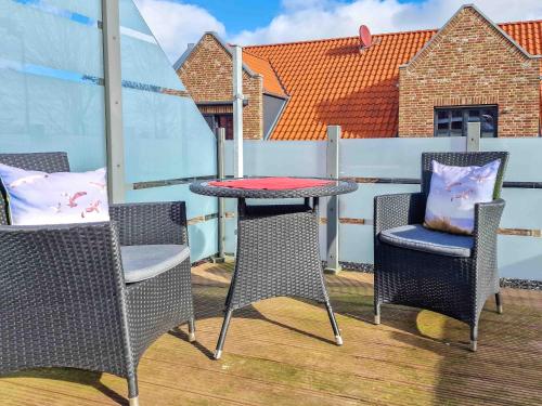 Sonnendeck in Greetsiel, Deutschland