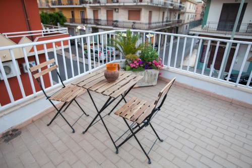 Casa degli Avida zio Nino nel Borgo Marinaro - image 3