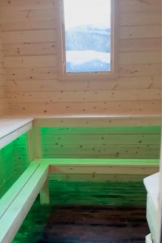 Sauna, House with garage in central Lyngen in Lyngseidet