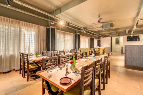 Restaurant, Hotel Hari Govindas Mysore - Explore the Heart of Mysore in Mysore