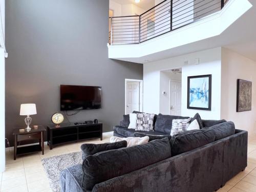 Gorgeous 6Bd Pool Hm Providence-2256AG home in Davenport, USA