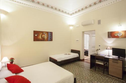 Superior Double Room image 8