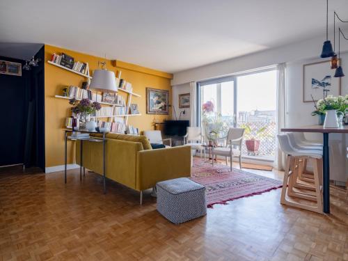 Eiffel Tower Design residence, Paris (photo 2)