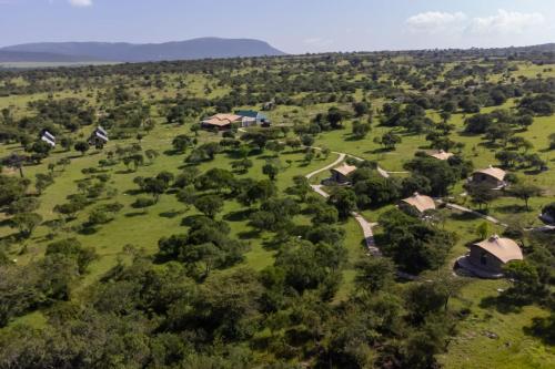 OLORIEN MARA CAMP