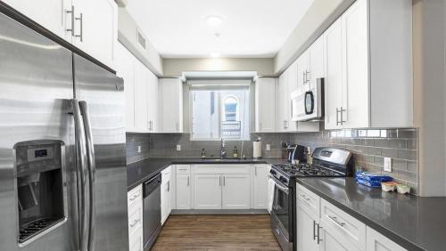 Landing Modern Apartment with Amazing Amenities ID7929X67 in Moreno Valley, USA