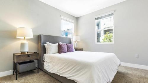 Landing Modern Apartment with Amazing Amenities ID7929X67 in Moreno Valley, USA