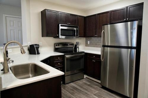 Landing Modern Apartment with Amazing Amenities ID3804X99 in Colorado Springs, USA