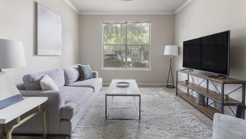 Landing Modern Apartment with Amazing Amenities ID5170X6 in Collierville, USA