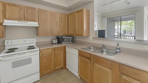 Landing Modern Apartment with Amazing Amenities ID5170X6 in Collierville, USA