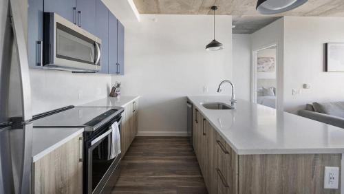 Landing - Modern Apartment with Amazing Amenities ID1401X748 in Nashville, USA
