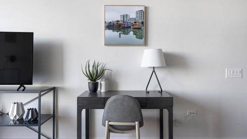 Landing - Modern Apartment with Amazing Amenities ID1401X748 in Nashville, USA