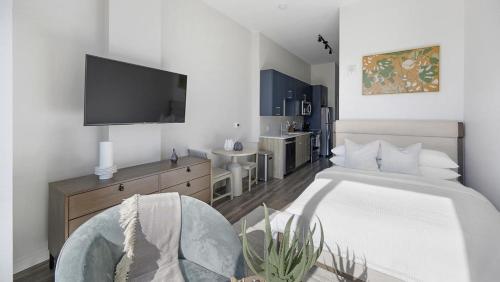 Landing - Modern Apartment with Amazing Amenities ID1401X749 in Nashville, USA