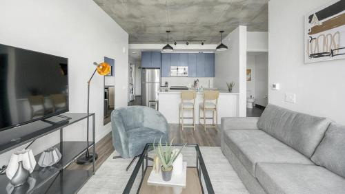 Landing - Modern Apartment with Amazing Amenities ID1401X750 in Nashville, USA