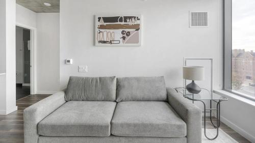Landing - Modern Apartment with Amazing Amenities ID1401X750 in Nashville, USA