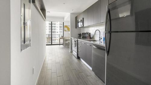 Landing Modern Apartment with Amazing Amenities ID1283X920 in Fort Lauderdale, USA