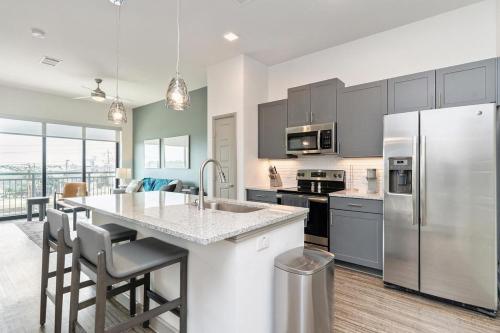 Landing Modern Apartment with Amazing Amenities ID1800X56 in Birmingham, USA