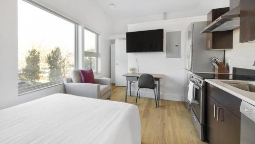 Landing Modern Apartment with Amazing Amenities ID1797X41 in Denver, USA