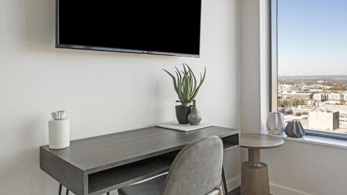 Landing Modern Apartment with Amazing Amenities ID1398X857 in Nashville, USA