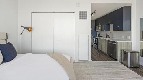 Landing Modern Apartment with Amazing Amenities ID1398X857 in Nashville, USA