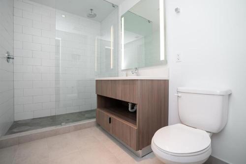 Landing Modern Apartment with Amazing Amenities ID1398X788 in Fort Lauderdale, USA