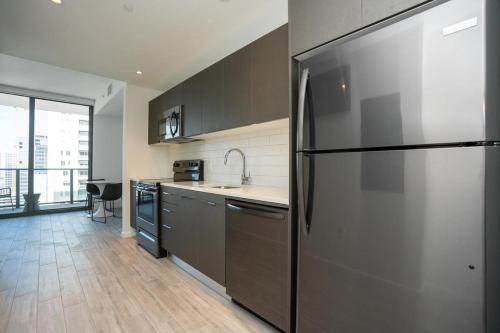 Landing Modern Apartment with Amazing Amenities ID1398X788 in Fort Lauderdale, USA
