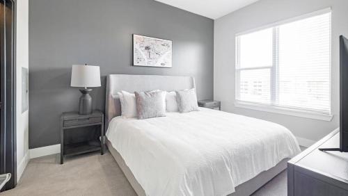 Landing Modern Apartment with Amazing Amenities ID1188X534 in Decatur, USA