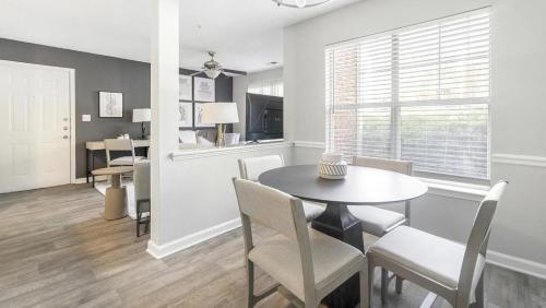 Landing Modern Apartment with Amazing Amenities (ID9155X81) in 瑟沃德萊夫