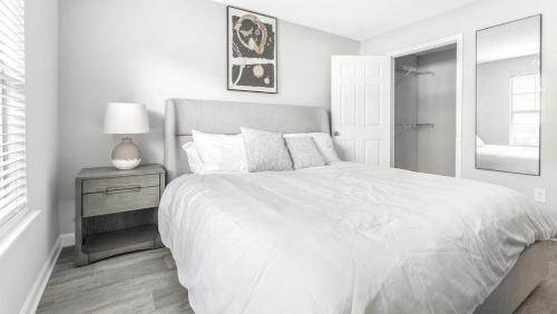 Landing Modern Apartment with Amazing Amenities (ID9155X81) in 瑟沃德萊夫