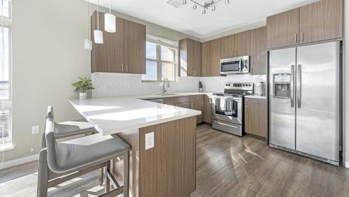 Landing Modern Apartment with Amazing Amenities ID2080 in Aurora, USA