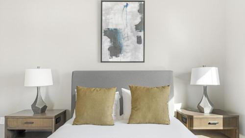 Landing Modern Apartment with Amazing Amenities ID2080 in Aurora, USA