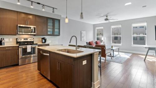 Landing Modern Apartment with Amazing Amenities ID6223 in Austin, USA