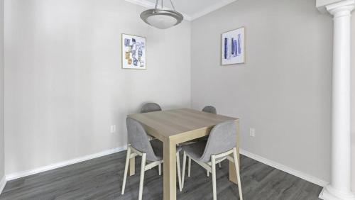 Landing Modern Apartment with Amazing Amenities (ID3078X18) in Plano (TX)