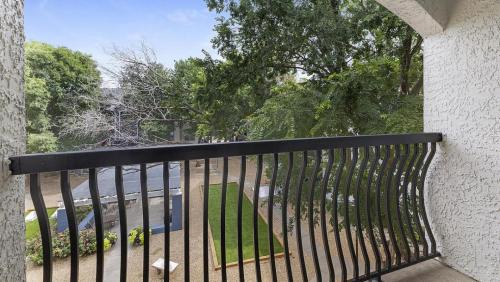 Landing Modern Apartment with Amazing Amenities (ID3078X18) in Plano (TX)