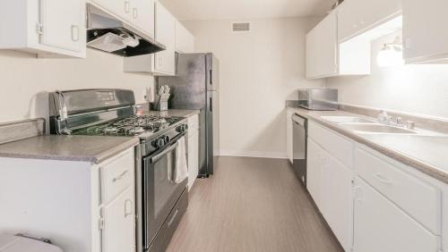 Landing Modern Apartment with Amazing Amenities (ID7515X32)