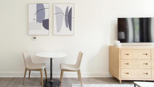 Landing Modern Apartment with Amazing Amenities ID5790X42 in Birmingham, USA