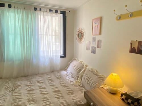 Morning room RED PANDA GUESTHOUSE, Seul (foto 7)