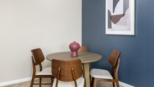Landing Modern Apartment with Amazing Amenities ID7606X42 in Columbus, USA