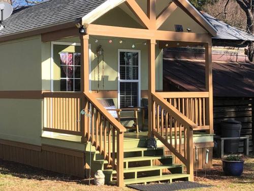 . Cozy and Peaceful Tiny House on a 100-acre Farm