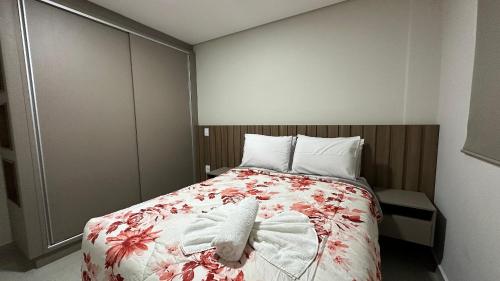 Novo e amplo apartamento a poucos passos do Shopping JL