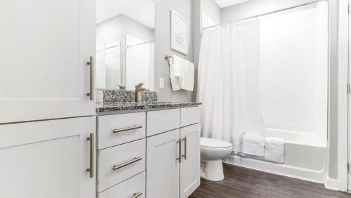 Landing Modern Apartment with Amazing Amenities (ID8112X15) in Falconbridge