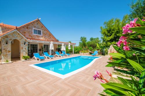 Zante Sun I - Getaway Villa!