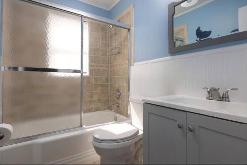 Island Time- beautifully renovated bay view home in Seaside Heights, USA